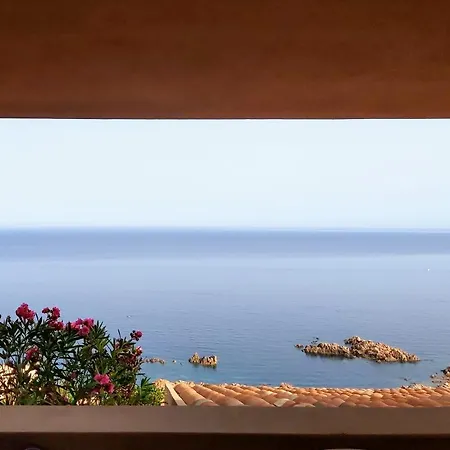 House In Sardinia! * 帕拉迪索海岸